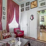 Central Market Apartment