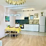 L&L Home