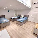 Mega Residence