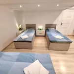 Mega Residence
