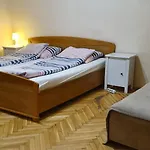 Garibaldi Apartman