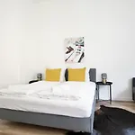 Standard Apartment By Hi5 - Rakoczi 23 Studio