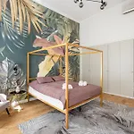 Styled Apartment Close To The River Danube.
