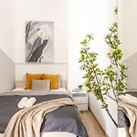 Charming & Cozy Stylish Apartment In The Heart Of Budapest