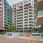 Modern Bright Central Place With Terrace