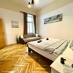 Very Warm Nature Home Near Gozsdu With Free Air Conditioner Free Coffee