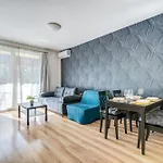 Elegance Central Retreat