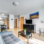 Elegance Central Retreat
