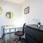Cityscape Budget Apartments Omega