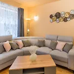 Very Central - Large - Balcony - Comfy