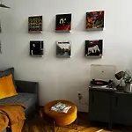 Music Designed Apartmant Westend