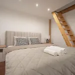 Deluxe And Cozy City Center Suite For 8Ppl