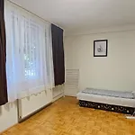 Ibrahim Beds