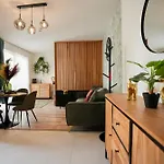 Designer Boutique Central Apartment