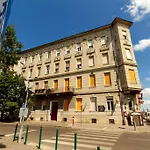 Harmonic Apartment In Bem Square