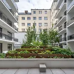 3 Bedroom Condo W Garage And Balcony