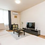 Modern Comfort In Jozsef Street By Nw