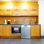 Modern Comfort In Jozsef Street By Nw