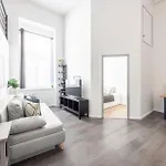 Exclusive & Cozy Central Home In The Heart Of Budapest