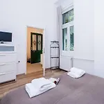 Brand New Central Ac Apartment