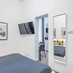 Ultra Central Mini Studio