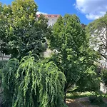 Sunny Studio At The Castle