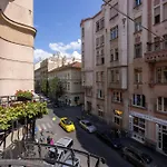 Exclusive Private Residence In The Center Of Bp W 4Bedrms, 4 Bathrms