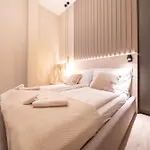 Karoly Boutique Suites, Best Location By Bqa