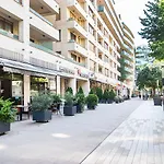 Corvin Gem2 Apartment With Parking