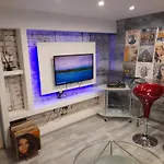 3 Separate Beds Central Apartment - 40M2 -
