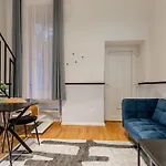 Nescaflat 3In1 Third Apartment
