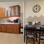 Orangehomes Garden View Friendly Home With Free Parking