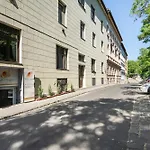 Castle Chainbridge Apartment