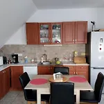 Mark\'S House