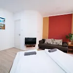 Seasons Rooms Central Budapest