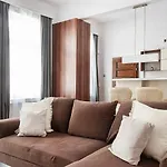 Szondi74 Central