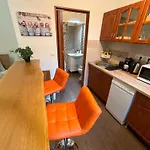 Garam Apartman At Danube