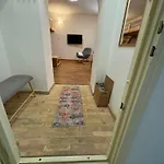 Little Swan Apartman