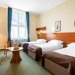 Hotel Millennium