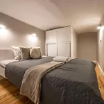 Charming & Cozy Central Suite By Prestige Homes