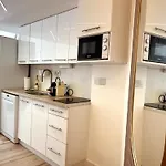 Arya Apartment