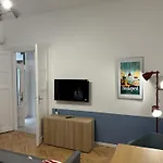 Designer Downtown Apartment
