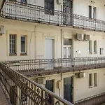 Peak Pointe Apartment