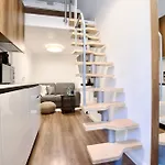 Premium Apartment By Hi5- Jozsef Koerut