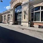 Best Location Up To 6 Guests