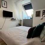 Westend - Studio Above The City
