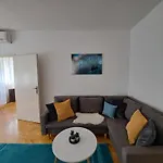 Sophia Apartment Buda By The Danube With Ac