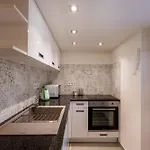 B21 Bajcsy Apartment