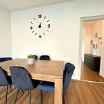 Szigony Residence - Spacious Apt