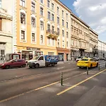 Kiskuza Apartment 1